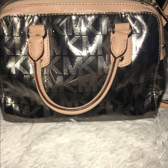 Michael Kors handbag - Picture 2 of 3